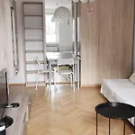 Apartman Metro Wiezbno Mokotow Varsó