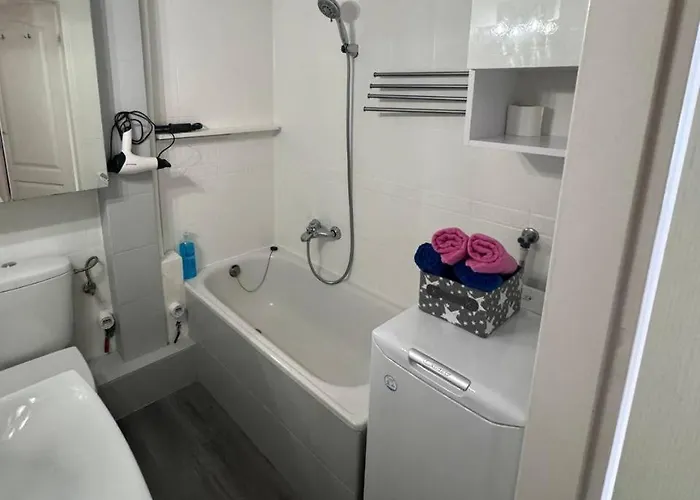 Appartement Metro Wiezbno Mokotow